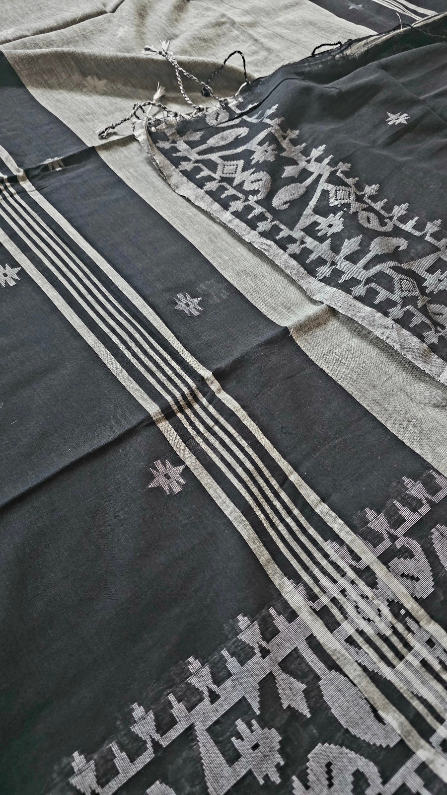 Cream & Grey Handloom Saree with Running Blouse