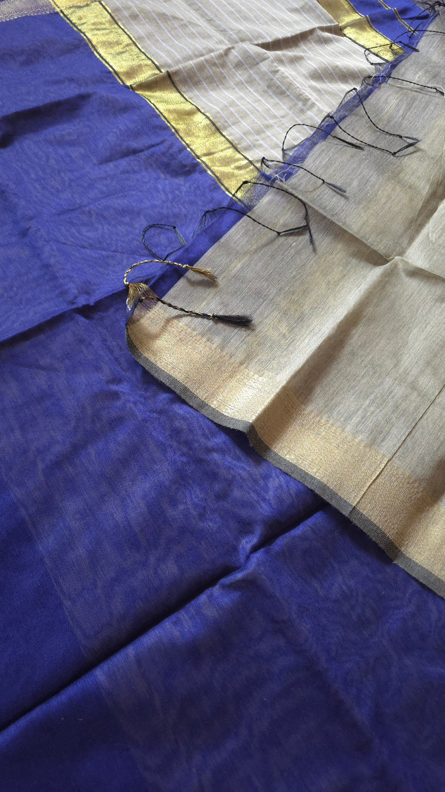 Royal Blue Maheshwari-Style Cotton Silk Saree with Gold Striped Pallu