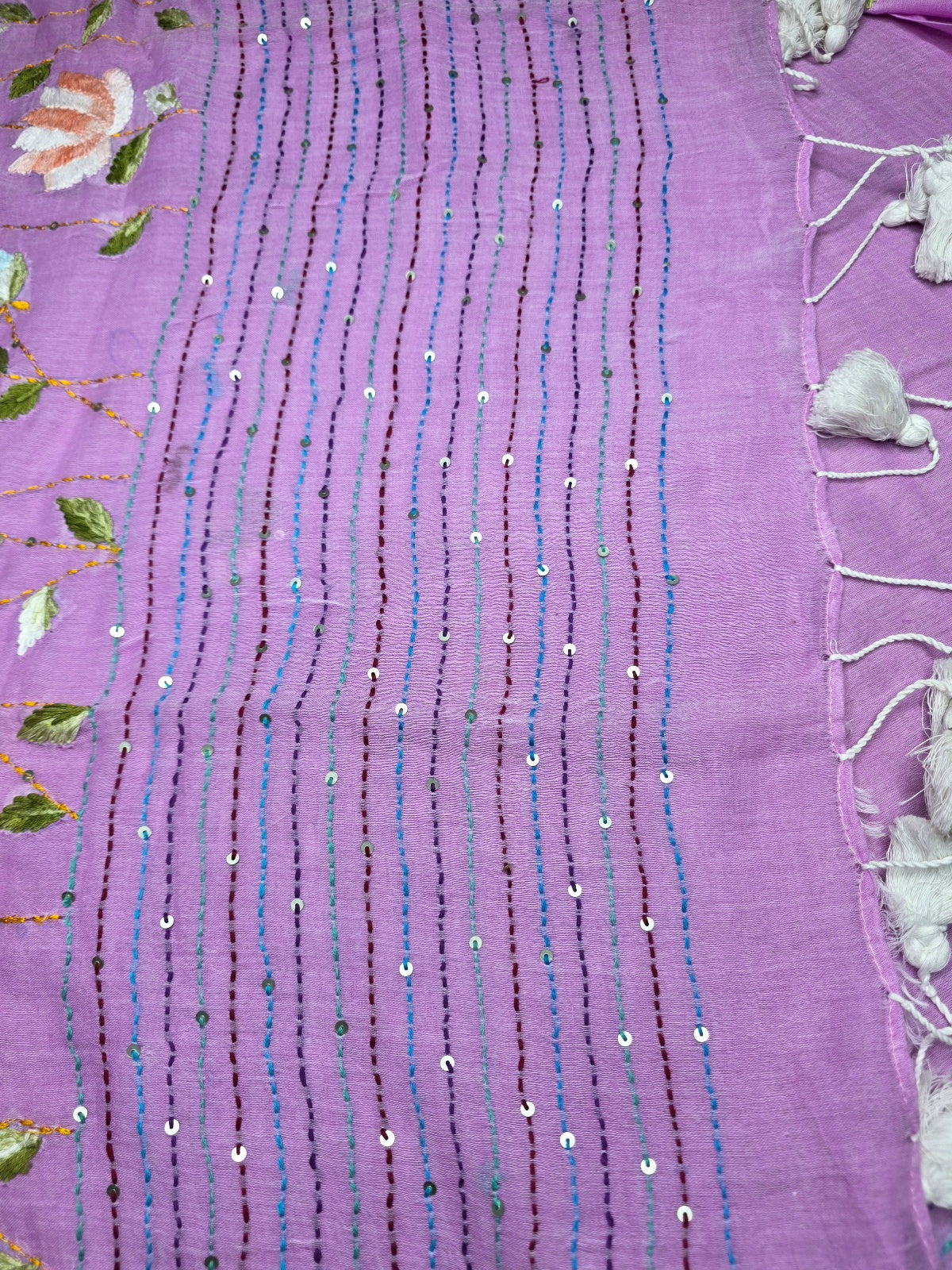 Lilac Handloom Mul Cotton Kantha Saree with Hand-Embroidered Lotuses
