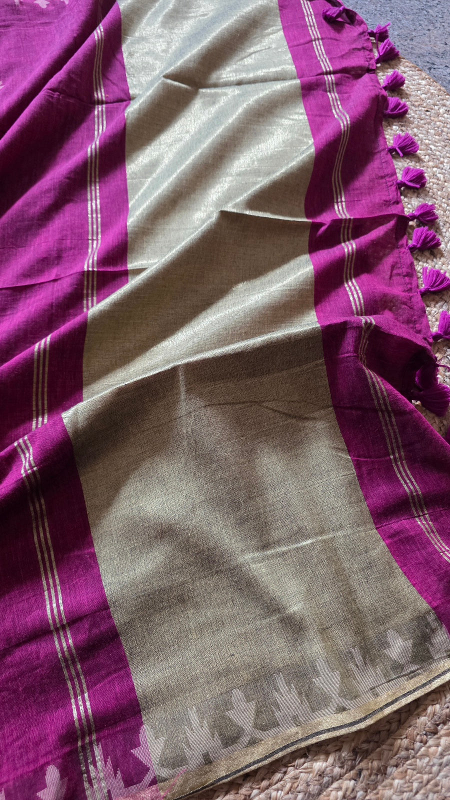 Magenta Handloom Cotton Saree with Temple Border