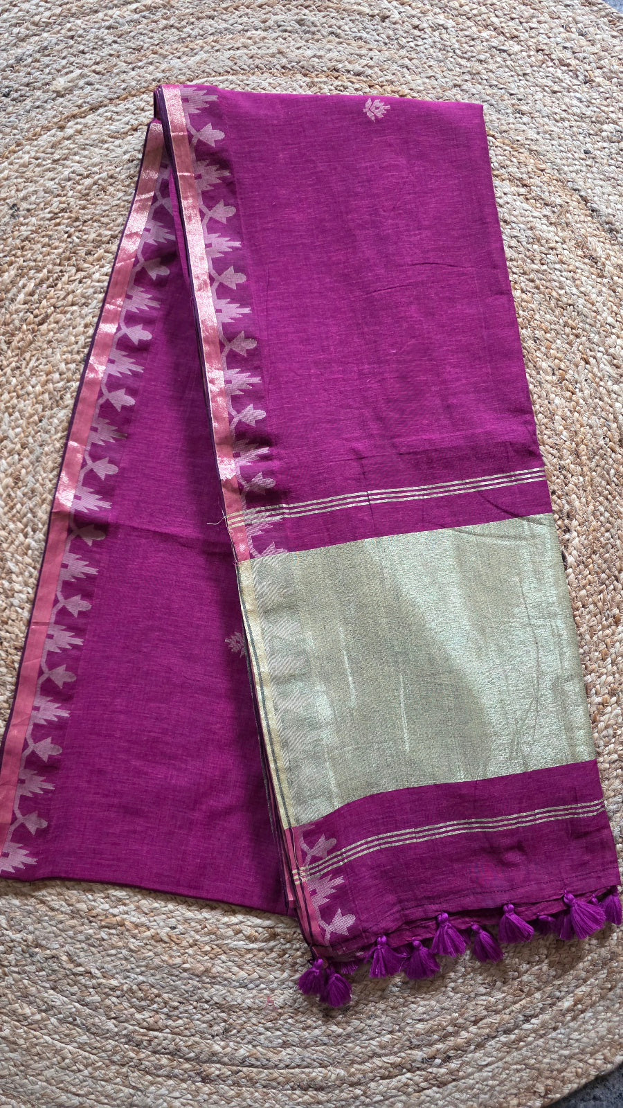Magenta Handloom Cotton Saree with Temple Border