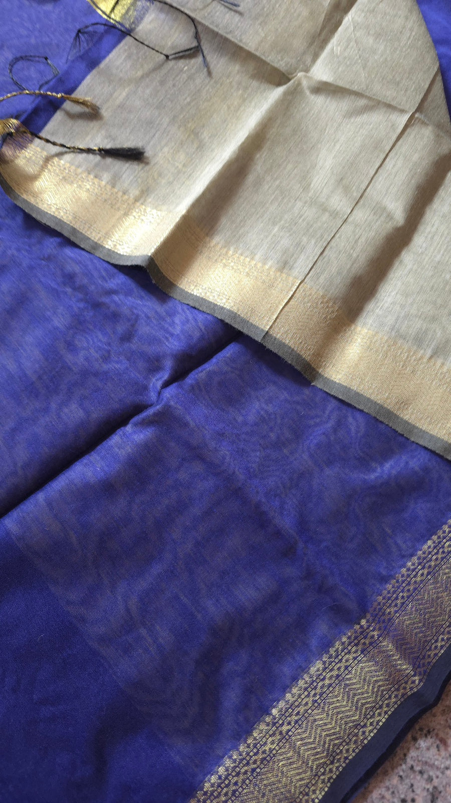 Royal Blue Maheshwari-Style Cotton Silk Saree with Gold Striped Pallu