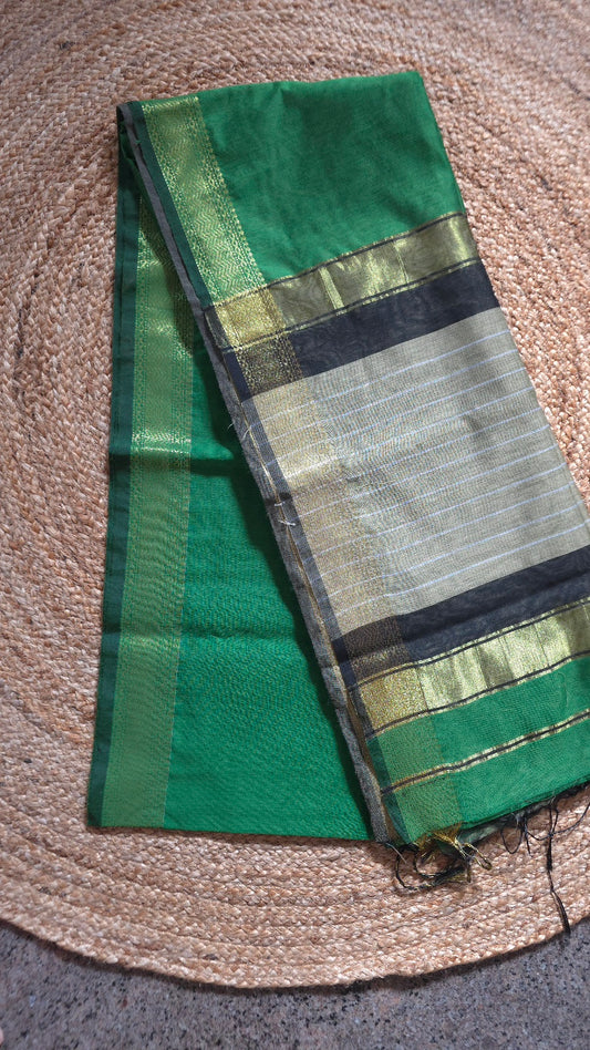 Emerald Green Maheshwari-Style Cotton Silk Saree with Black and Gold Striped Pallu