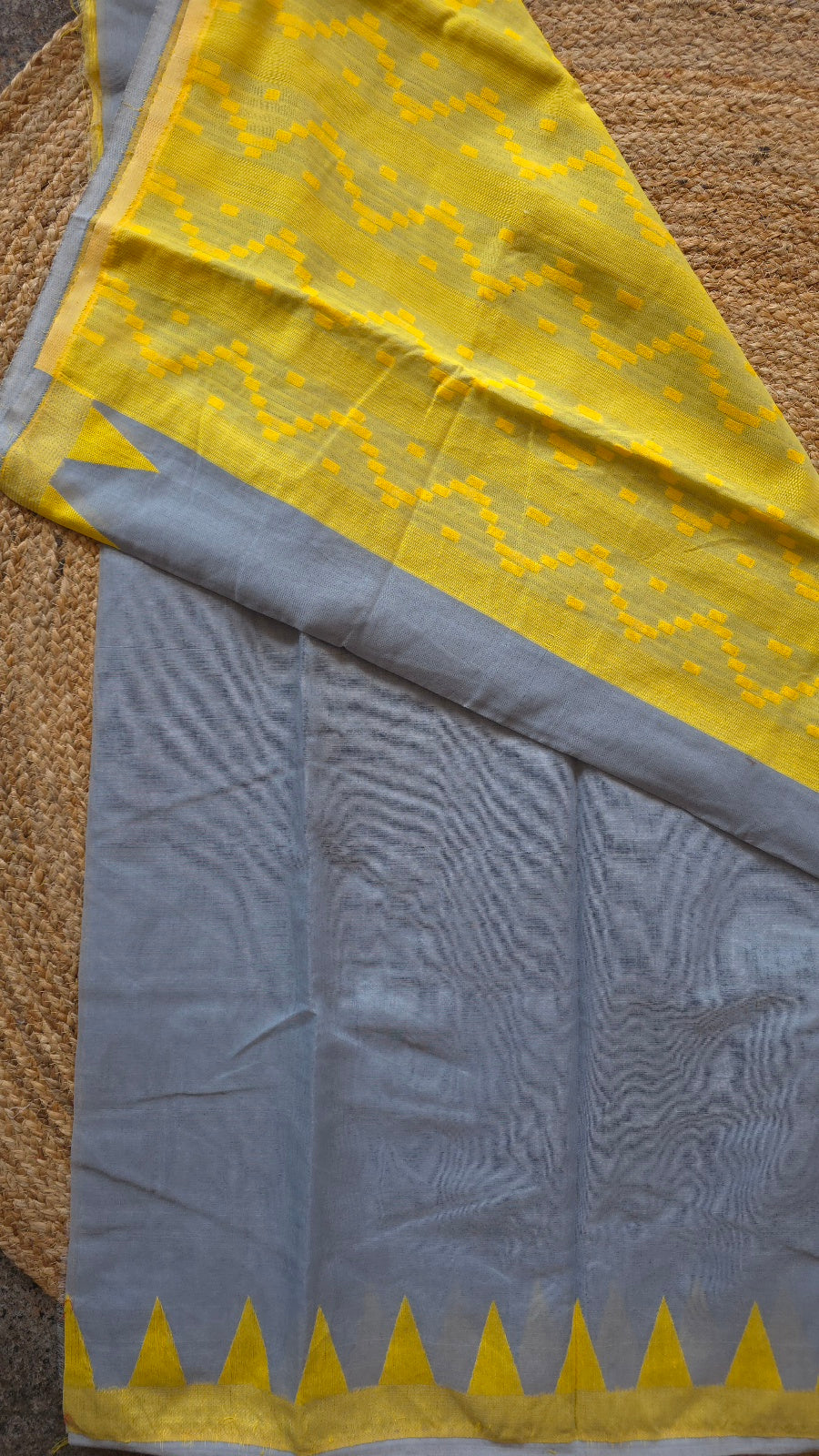 Light Grey Jamdani-Style Saree with Yellow Pallu and Temple Border