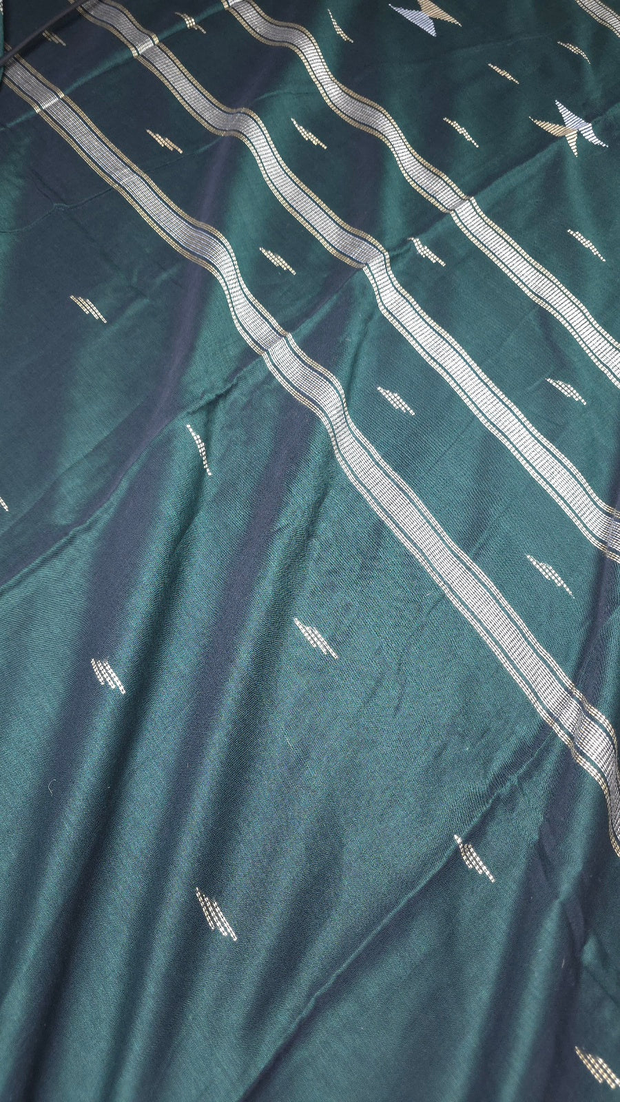 Bottle Green Handloom Viscose Cotton Saree with Beige Border & Woven Hourglass Pallu