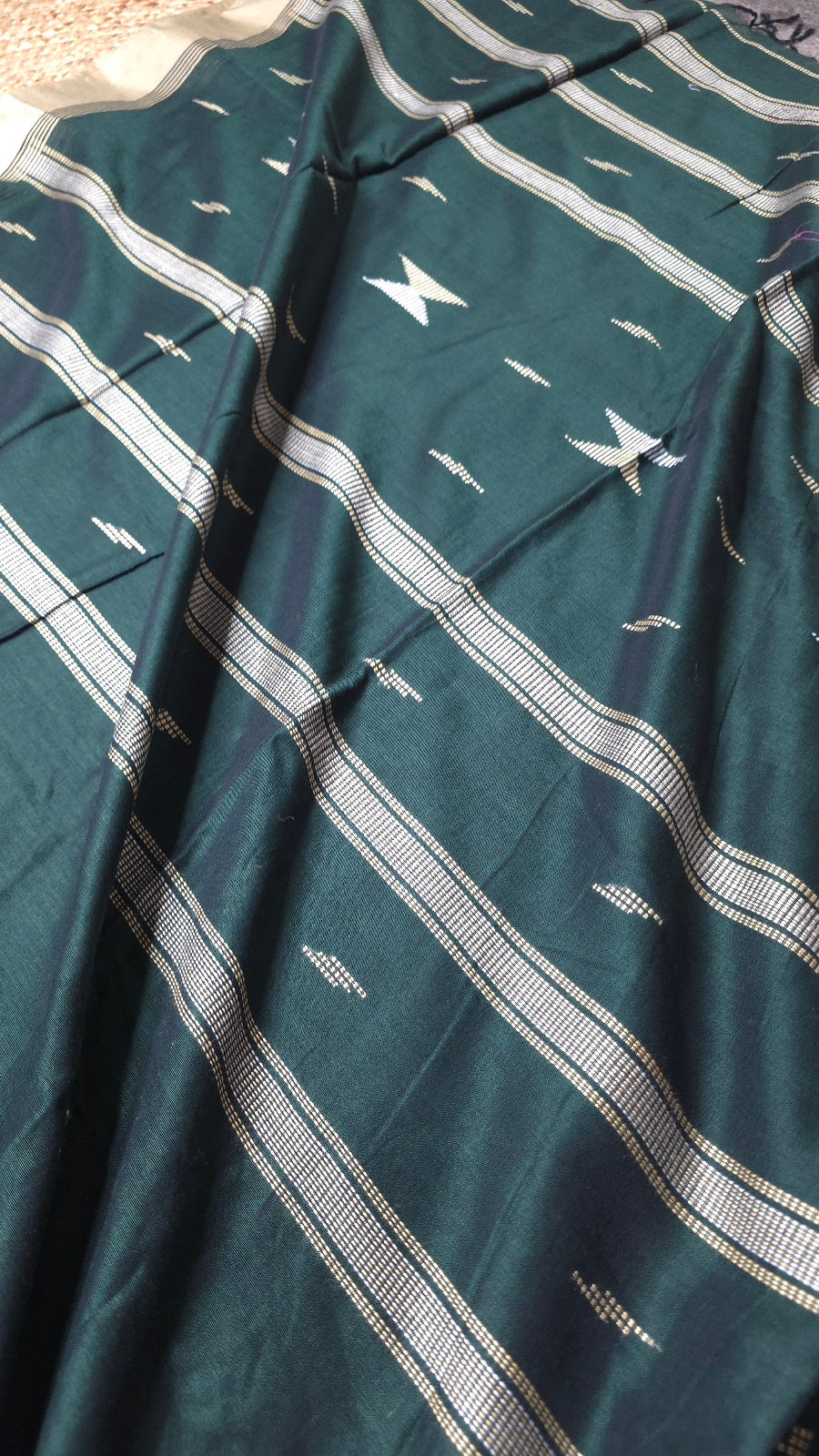 Bottle Green Handloom Viscose Cotton Saree with Beige Border & Woven Hourglass Pallu