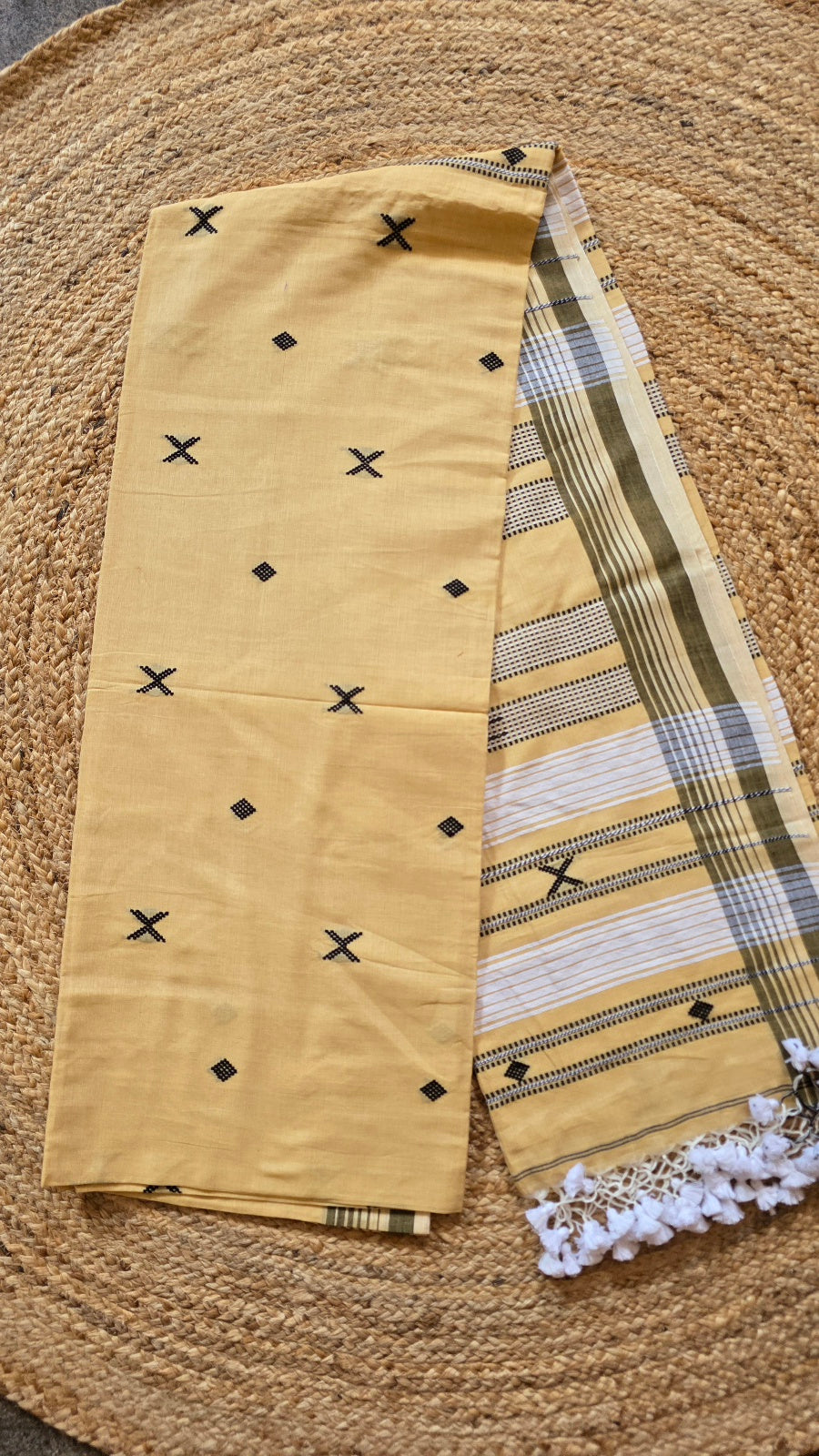 Chukki Handloom Cotton Saree – Pale Yellow